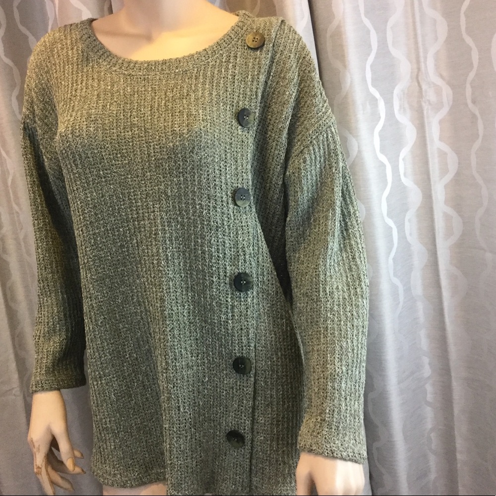 Pullover Knit Sweater - Picture 2 of 4